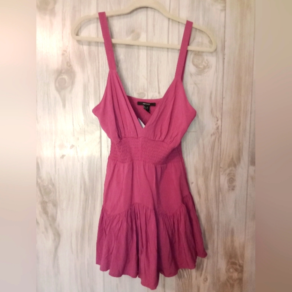 NWT Forever 21 jumpsuit shorts. SIZE small. Berry color.